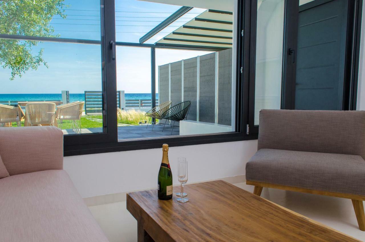 Thea Suites Nea Kallikrateia Luaran gambar